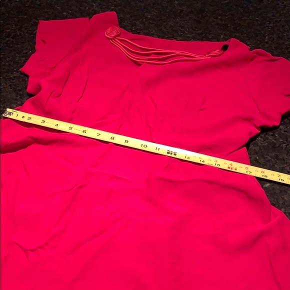 Vintage red dress - Picture 6 of 10